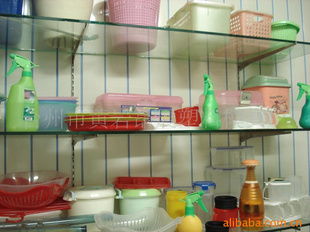 臺(tái)州市黃巖昂展塑料模具廠 專(zhuān)注于日用品模具的制造專(zhuān)家